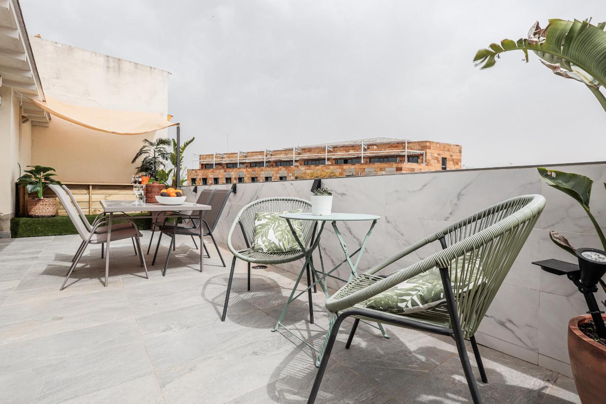 Fantastico Atico 2 Hab Y Gran Terraza Privada Daire Sevilla Dış mekan fotoğraf